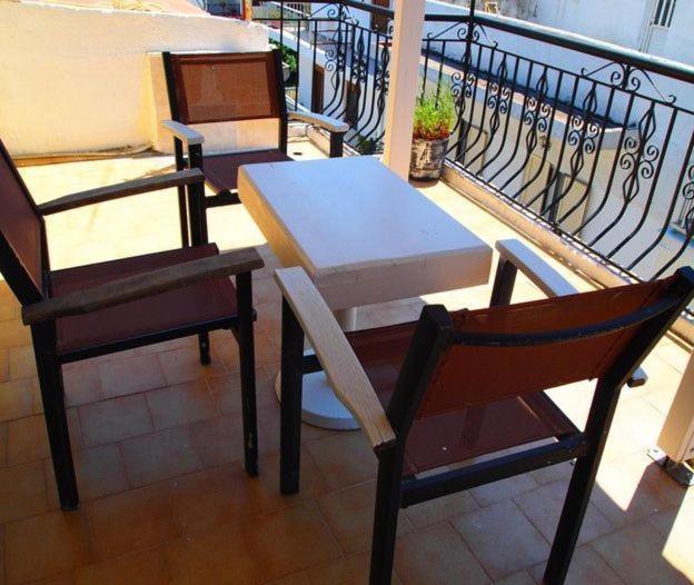 Pension Vasiliki Skiathos-Stadt Zimmer foto